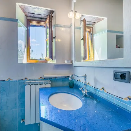 Tegliaia By Interhome * Starda