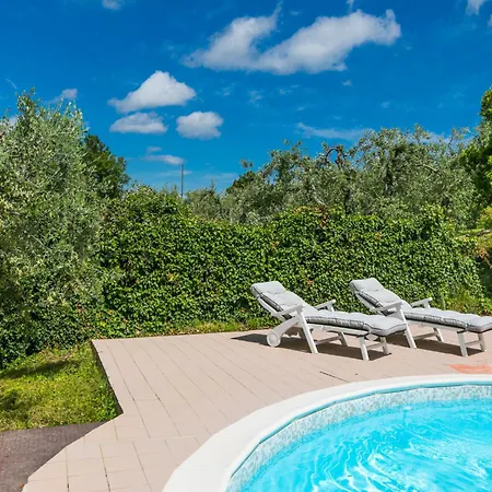 Holiday home Tegliaia By Interhome